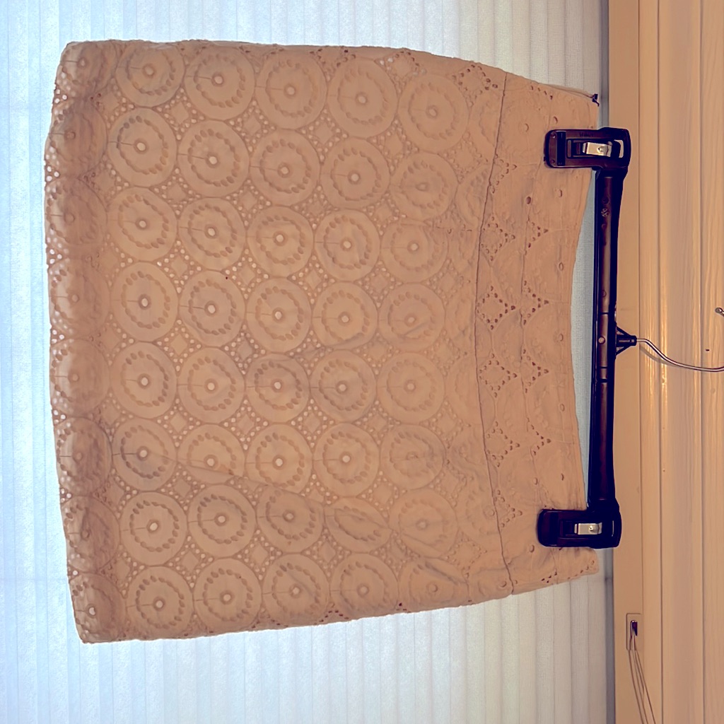 Eyelet Mini